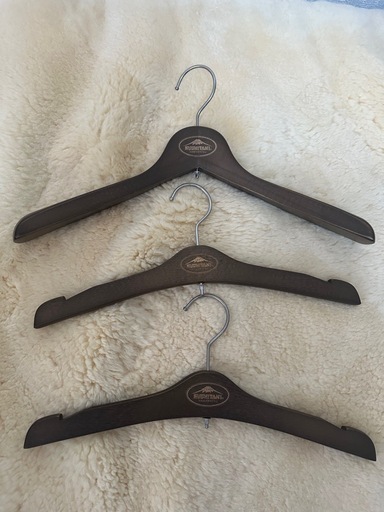 クシタニ　ジャケット用　パンツ用 ハンガー