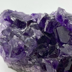 ウルグアイ産アメジストクラスター［B1854］の画像