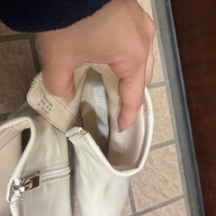 白　ショートブーツの画像