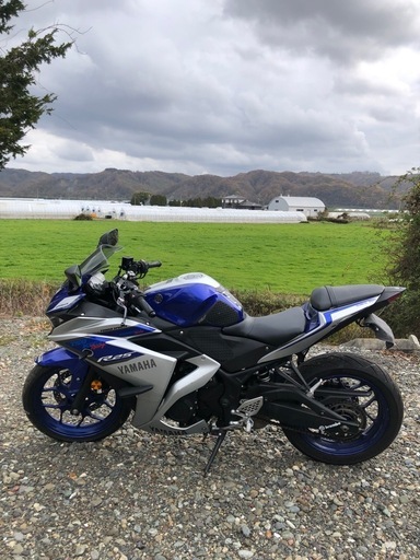 バイク YZF R25