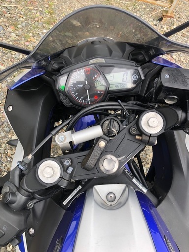 バイク YZF R25