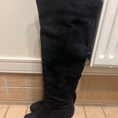 ニーハイブーツ　２４センチの画像