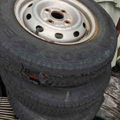 軽トラ　鉄ホイール　タイヤ付きの画像