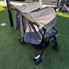 横二人乗りベビーカーの画像