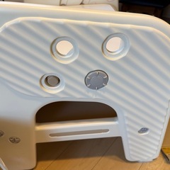 子供机（ホワイトボードマグネット）の画像