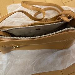 ikkaショルダーバッグの画像