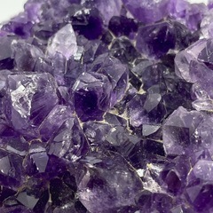 ウルグアイ産アメジストクラスター［B1852
］の画像