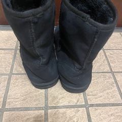 ムートンブーツ　25の画像