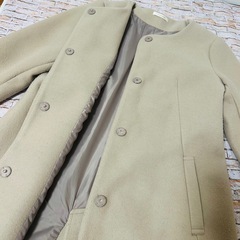 【musemuse】ブローチ付ノーカラー　ロングコート　Fサイズの画像