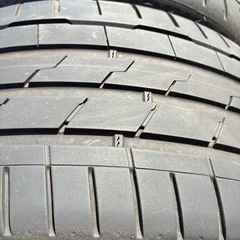 バリ山です！225/40ZR19  2本 235/40ZR19 2本の画像