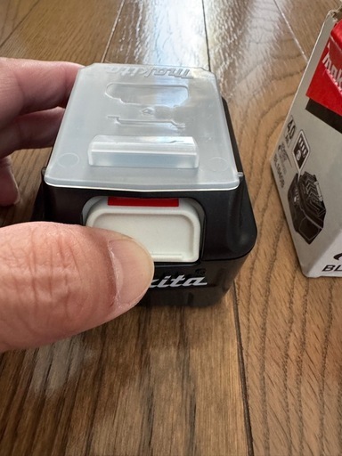 マキタバッテリー　純正10.8V 4.0Ah