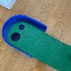 ゴルフパターマット　ゴルフボールの画像