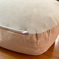 おやすみたまご　Cカーブクッションの画像