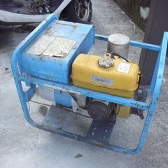 溶接機 兼 発電機・ロビンエンジン搭載の画像