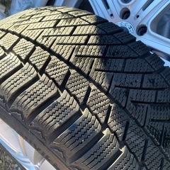18インチスタッドレス４本セットの画像