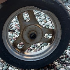 af27 前後タイヤ付き
ホイールの画像