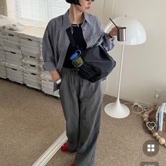 nuguポケットスリングショルダーバッグの画像