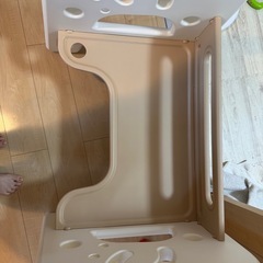 子供机（ホワイトボードマグネット）の画像