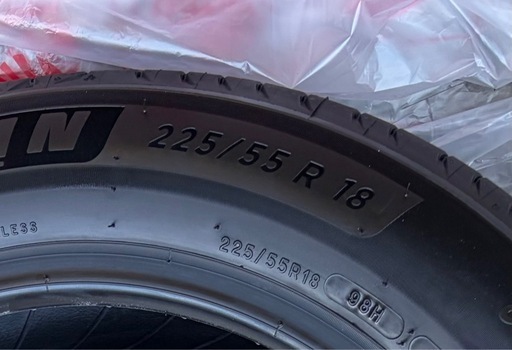 Michelin e-primary 新車外し　225/55R18　4本　走行10キロ　2025製