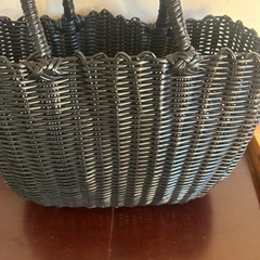 かごバッグの画像