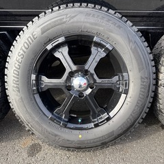 バリ溝！ デリカD：5 スタッドタイヤ 　アルミホイールセット　の画像
