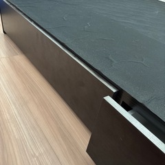 ダブルベッドフレームの画像