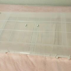 【無料譲渡】ふたとキャスター付き収納ケース（CD・DVD、漫画、衣類収納などに）の画像