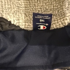 男児　冬用上着　チャンピオン　未使用　140cmの画像