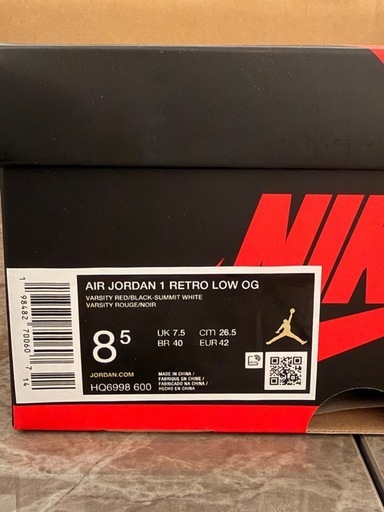 AIR JORDAN1 LETRO LOW OG CHICAGO カラー　メンズ　スニーカー