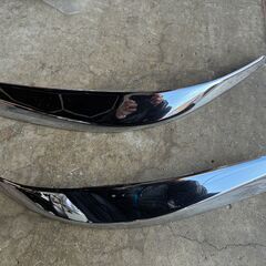 【中古品】トヨタ アルファード 10系 前期 フロント ヘッドライトトリム メッキ ガーニッシュ の画像