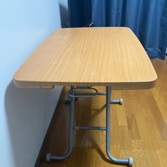 テーブル譲りますの画像