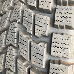 200系ハイエースバリ山スタッドレスの画像