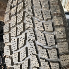 200系ハイエースバリ山スタッドレスの画像