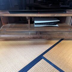 【コーナー用テレビ台】木目調・ガラス扉✨の画像