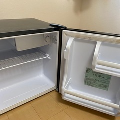 小型冷蔵庫(アイリスオーヤマ)の画像