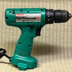 充電式ドライバードリルの画像