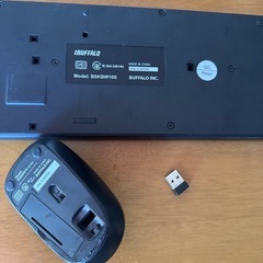 バッファロー　マウス＋キーボードセットの画像