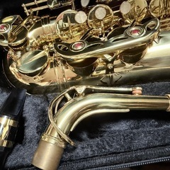 アルトサックスの画像