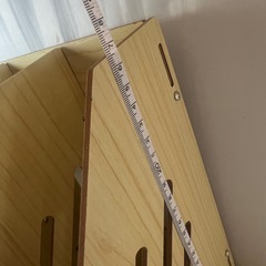 木製収納ラックの画像