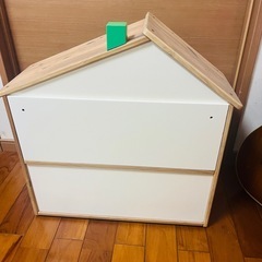 家型の棚の画像