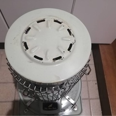 アラジン BF3902型 ブルーフレーム 石油ストーブ 97
年製 ALADDINの画像