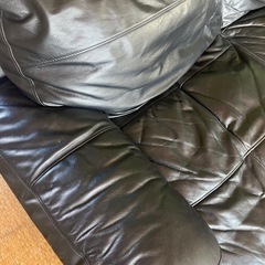 黒　レザーソファ　2人用の画像