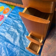 ドレッサー、化粧台椅子付きの画像