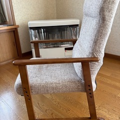 高座椅子の画像