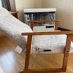 高座椅子の画像