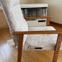 高座椅子の画像