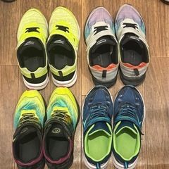男児　スニーカー　瞬足　4足まとめ売り　23.5cmの画像