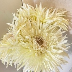 【セット】造花と花瓶の画像