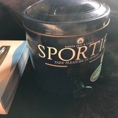 Peacock 携帯式保温容器2.8ℓの画像