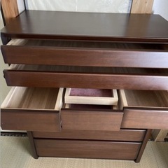 洋服箪笥の画像